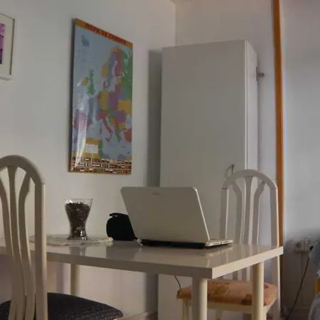 Affittacamere Pension Dona Lola Torremolinos